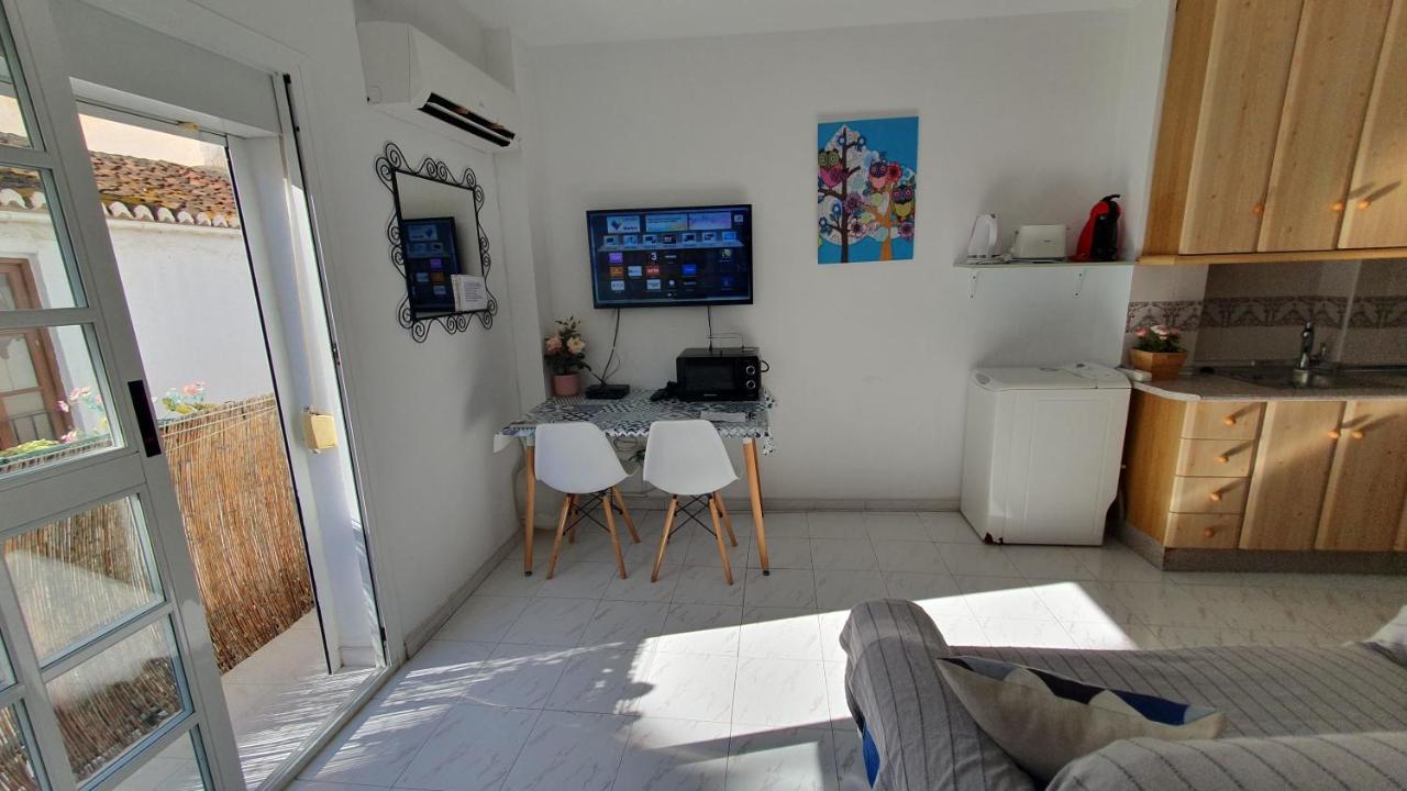 Apartamentos Eduardo Rico Nerja Buitenkant foto